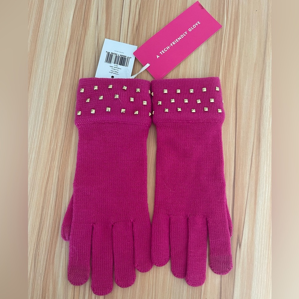 Kate Spade hot pink fuschia studded tech friendly gloves
